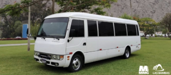 MINI BUS MITSUBISHI FUSO ROSA AÑO 2020 32 PASAJEROS PRECIO S/. 114,000.00 Soles - Image 4